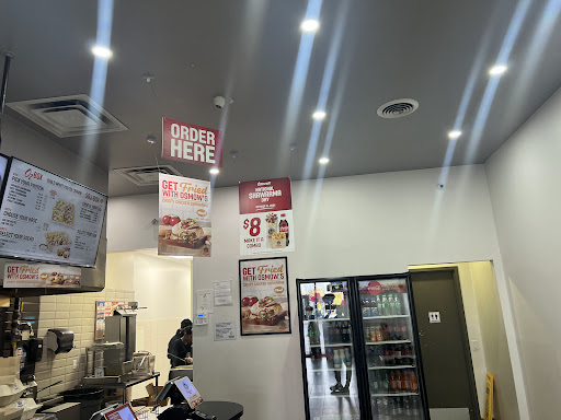 Photo of Osmow's Shawarma - 5934 Victoria Ave, Niagara Falls, ON L2G 3L7